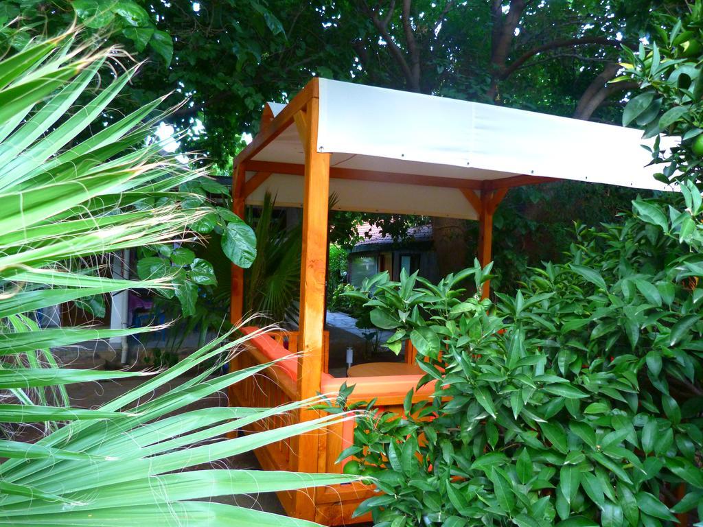 Simge Pension Cirali Exterior photo